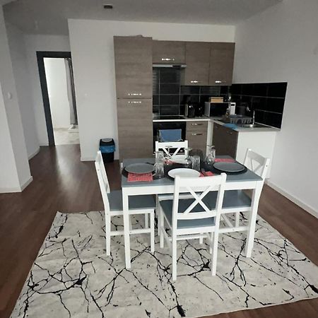 Lionceau Appartement 2 Pieces Une Chambre Et Un Grand Sejour Accueille 5 Personnes Riquewihr Extérieur photo